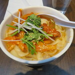 Toushoumen Shuka - チャーシューの豆板醤和え刀削麺ハーフ