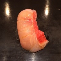 寿し処 寿々 - キンメ(勝浦)まだ銚子は漁がはじまっておらず、やむ負えずらしいです。
