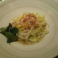 広尾はしづめ - 蒸し鶏の葱まみれ(1400円)