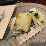 Kyou Kaiseki Minokichi Takeshigerou - 銀鱈西京焼き　蕗の薹の天ぷら　酢茗荷
