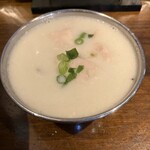 gopのアナグラ - トムカープラー。しめじの旨味も良い感じ。ココナッツミルクが優しい。