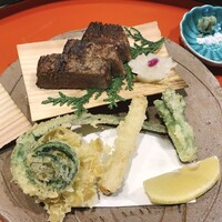 京懐石 美濃吉 竹茂楼 ホテルグランヴィア京都店 - 和牛フィレ炭火焼き　春野菜天ぷら
