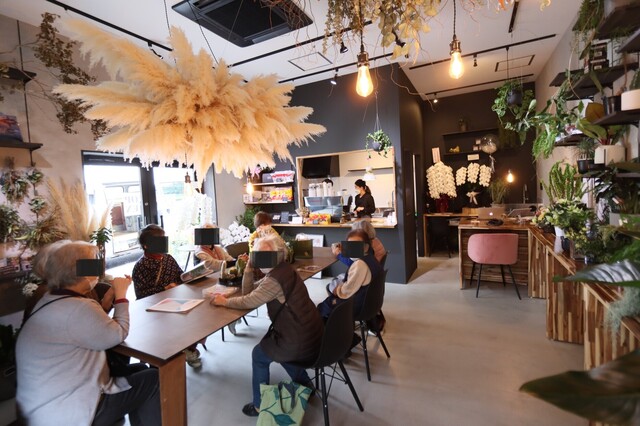 Dona FLOWER & CAFE photo 5