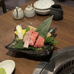 炭焼肉 石田屋。 - 