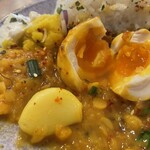 Curry&Spice HANAKO - でっかいニンニク！