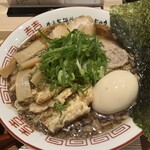 尾道ラーメン 八じゅう - 