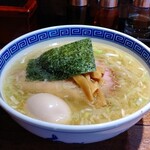 らぁ麺大和 - 白醤油らぁ麺￥880 味玉￥100