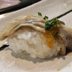 末広寿司 - 生牡蠣のにぎり