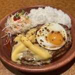 Bikkuri Donki - エッグバーグディッシュ300gライス大盛り+チーズトッピング
