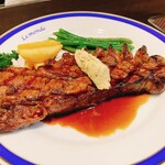 ル・モンド 新宿店 - 厚切りサーロイン 300g