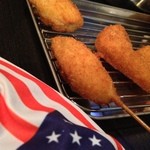 串カツの店 かつーん - 2013, 年末　手前牡蛎、奥は玉葱、その手前はモヤさま