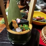 和泉屋 - 八寸の竹炭豆腐