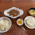 レストラン 倉井 - ホルモン定食　550円