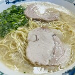 らーめん八 - ランチメニュー:焼きめしセット ¥1080(税込)
                                ラーメン/焼きめし(普通サイズ)