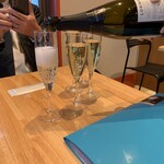 ボーノ - 乾杯用のシャンパン