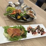 8TH SEA OYSTER Bar - 