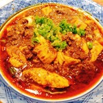 Tonikaku Komeni Kodawarumise Kokoya - 「スパイシーで辛旨！名物！麻婆カリー豆富」（980円）