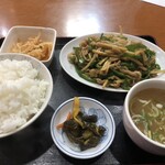 235381264 - 青椒肉絲定食(1,000円)