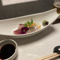 先斗町 四季 よし菜 - 