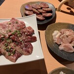 焼肉家 肉汁センター - 