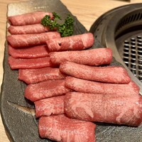 個室焼肉 さんびょうし 別邸 - 生タン塩