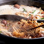 ワンガーデン - だしを極めた和食料理人のつくる日本人のための「特製コラーゲン入り薬膳火鍋」