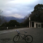 グリーティング - 近くの滝の宮公園第三駐車場。