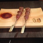 熊の焼鳥106 - くし2本