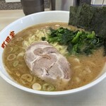 ラーメン 町田家 町田本店 - 