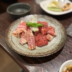 炭火焼肉 ぶち - 