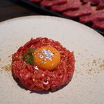 Yakiniku Ginza Kobau - ■ユッケ　¥2.500