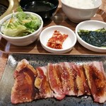 焼肉・韓国料理 オンドルパン - カルビ定食♪