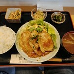 和食処 銀四郎 - 生姜焼き定食です