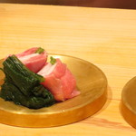 にくの匠 三芳 - とらふぐ白子とミスジの土佐酢ジュレ掛け、干し柿と春菊と5