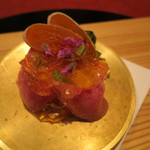 にくの匠 三芳 - とらふぐ白子とミスジの土佐酢ジュレ掛け、干し柿と春菊と8