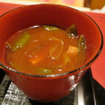 にくの匠 三芳 - 牛ヒレの昆布巻きとご飯、香の物、旬菜味噌汁4