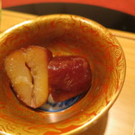 にくの匠 三芳 - 抹茶アイスのシングルモルトのウイスキー”白州”浸しと栗の渋皮煮3