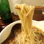 中国麺飯 勇 - 麺のアップ