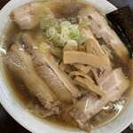 太麺屋 - 味濃いめ、脂多め、麺硬め