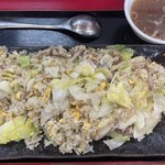 中華料理 丸鶴 - レタスチャーハン大盛（¥1,000）