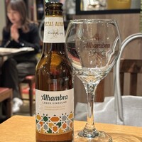 リザラン 新橋店 - 友人が飲んでいたビール。