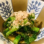 室町 砂場 - ①    550円：季節のお浸し（菜花）