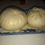 二見の豚まん - 右が有る時ぃ〜〜です