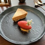 MASIA - ラズベリーアイスとチーズケーキ