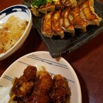 大衆寿司と肉汁餃子 魚餃屋 - 