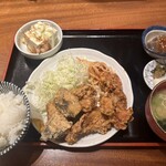 Misachiya - 鶏から揚げ・サバ竜田ランチ定食(☆☆☆)