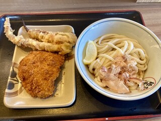 さぬき麺市場 - ぶっかけ温1玉390円、チキンカツ170円、ゲソ天180円、合計740円。