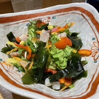 George - 炙り活蛸と香味野菜のサラダ