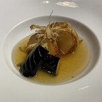 鄙の宿 金宇館 - 白菜で巻いた海老真薯、柚子と胡椒の餡、揚げ茄子