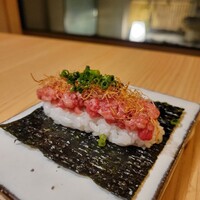 肉亭ふたご iki 本郷三丁目店 - ユッケドック